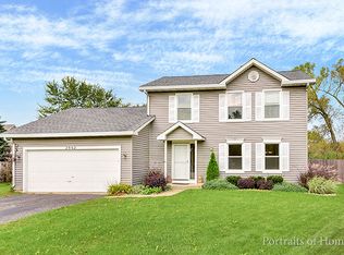 2962 Meadowlark Ct, Aurora, IL 60502