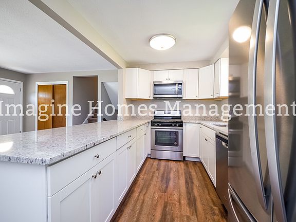 5th image of 2177 Gary Dr