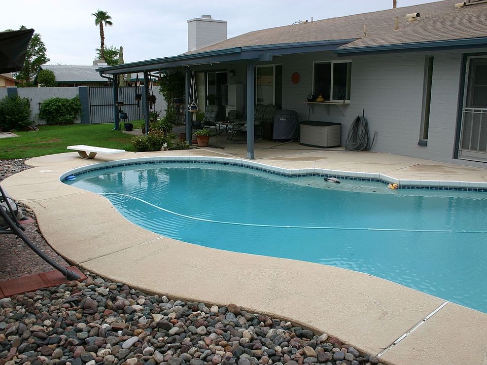 2nd image of 94-541 Makohilani St