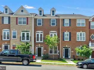 42757 Hay Rd, Ashburn, VA 20147