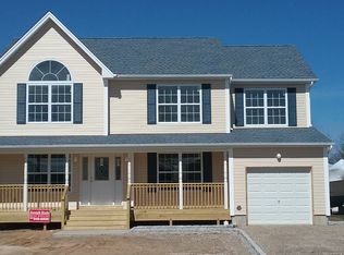 59 Southard Ave, West Babylon, NY 11704