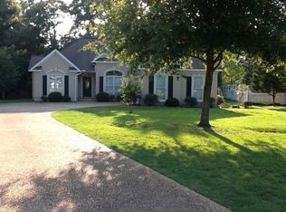 1008 Garden Ln, Bainbridge, GA 39819