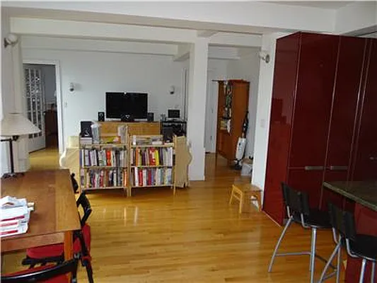 Sold by BARNES New York | media 9