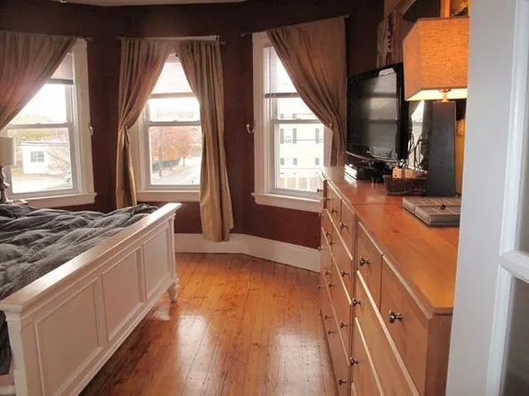 78 E Transit St #2, Providence, RI 02906
