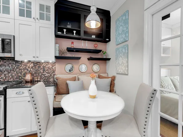 225 West 70th Street image 2 of 7