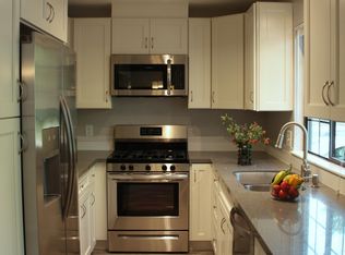 1185 Guaymas St, Santa Rosa, CA 95401