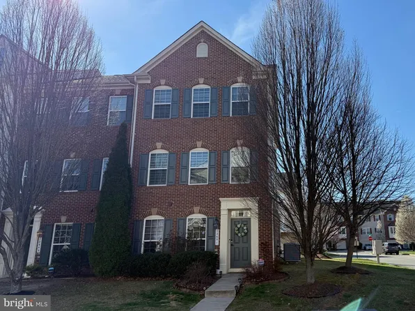 12651 Terranova Ln, Woodbridge, VA 22192