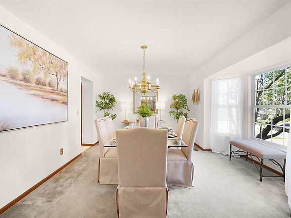 4th image of 8365 Weber Terrace Dr
