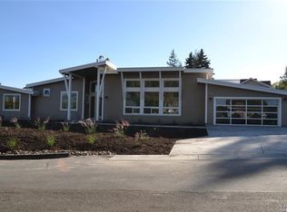 395 Ronsheimer Rd, Penngrove, CA 94951