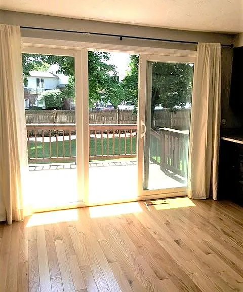 399 Pond St #B4 — Photo 3
