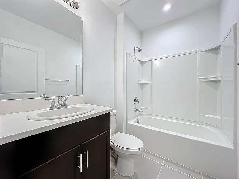 5627 Costa Blanca Way — Photo 13