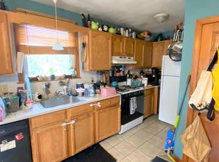 13 Concord Ave, Somerville, MA 02143