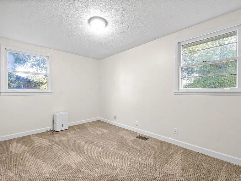 1509 Nichols Dr — Photo 22
