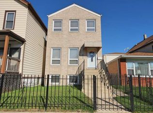 550 W 43rd Pl, Chicago, IL 60609