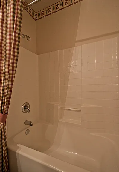 2050 N Arbor Ln — Photo 26