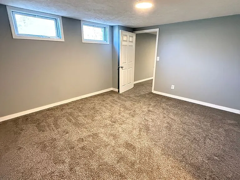 1453 S Fort Ave — Photo 28