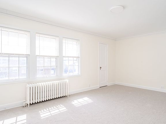 4th image of 2065 Niles Ave APT 4