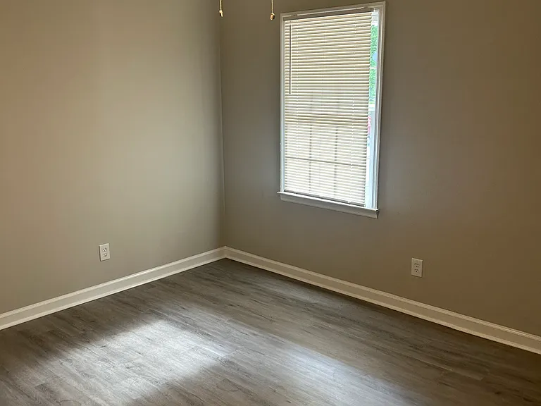 55 Hennon Dr NW #63-B — Photo 5