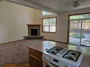 8990 SW Maui Ct, Tigard, OR 97223