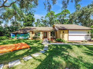 905 Serpentine Dr S, Saint Petersburg, FL 33705