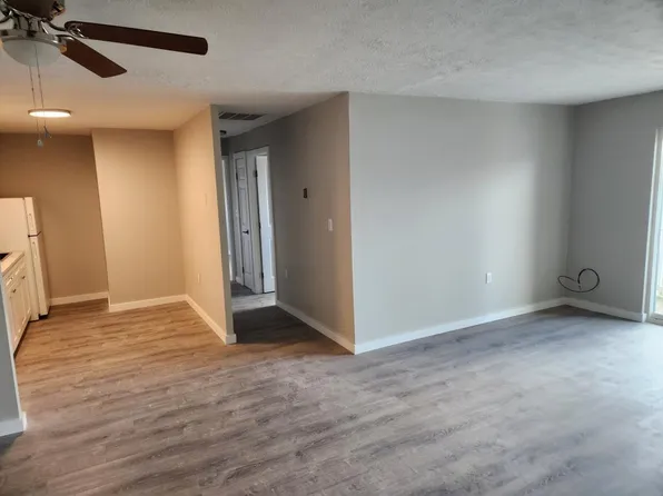 38751 Lakeshore Blvd, Willoughby, OH 44094