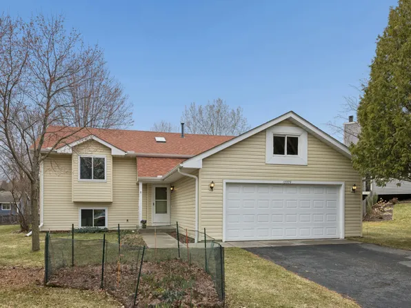 12975 Garner Ln, Apple Valley, MN 55124