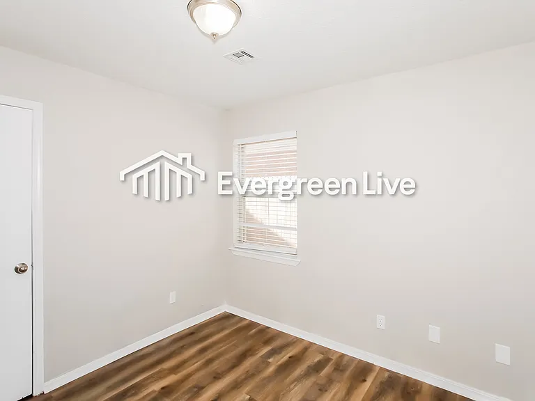2837 Green Canyon Dr — Photo 16