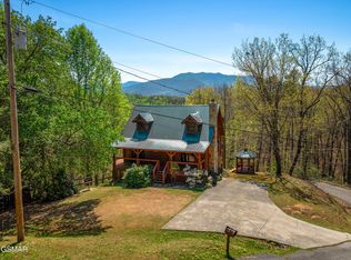 1855 Spring Hill Dr, Sevierville, TN 37876