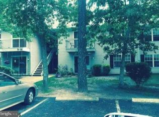 13 Club Pl, Galloway, NJ 08205