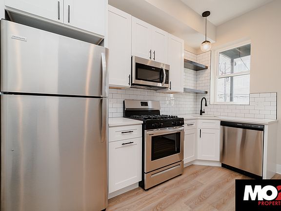 3rd image of 1314 N Bosworth Ave #1R
