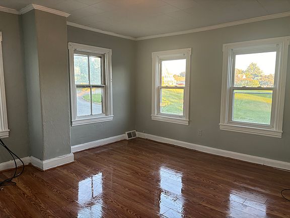 5th image of 5 Park Sq #2