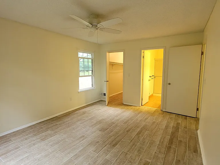 433 Danbury Ln #433 — Photo 37