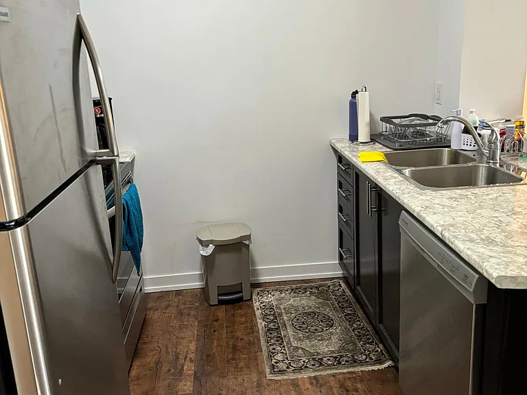 81 Robinson St #601 — Photo 14