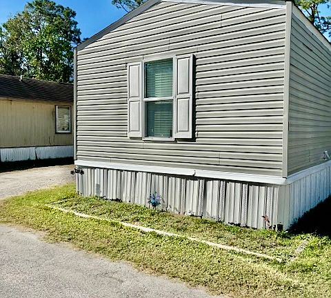 3rd image of 3510 Fox Dr Trailer 9
