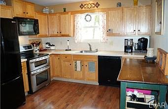 2nd image of 47 Phyllese Dr