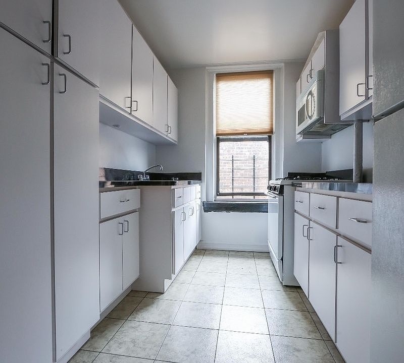 1st image of 20 Seaman Ave APT 3F