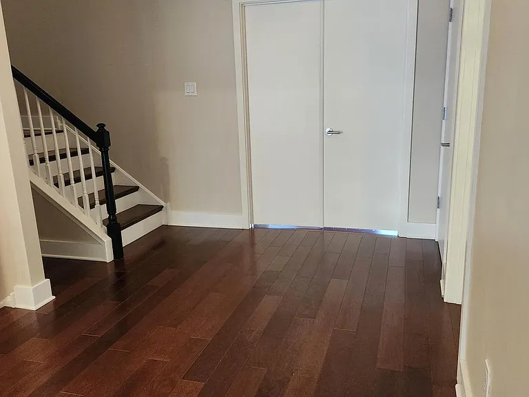 805 Rosehill Dr — Photo 15