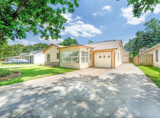 1309 Jefferson St, Baytown, TX 77520