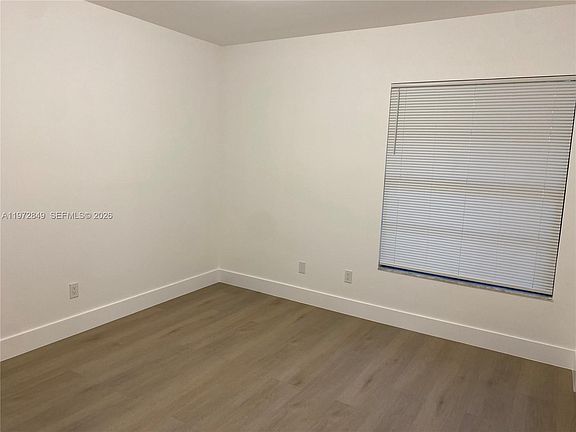 5th image of 1765 Courtyard Way APT 103