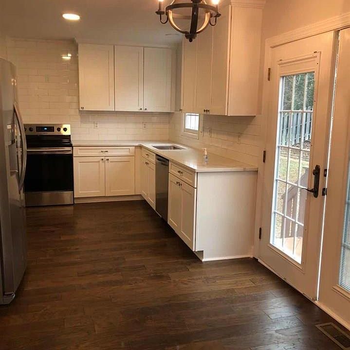 2nd image of 300 Swansboro Dr