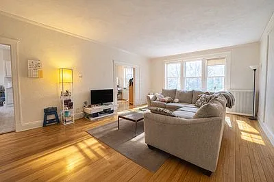 10 Alton Pl #1 — Photo 2