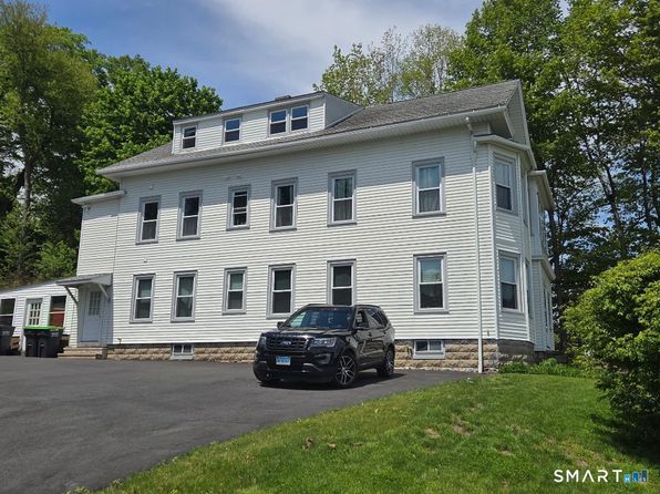 1106 Main St