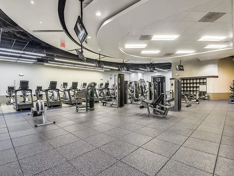 Unlimited access included in the monthly rent