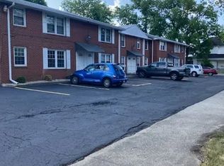 415 N High St #5, Hartford City, IN 47348