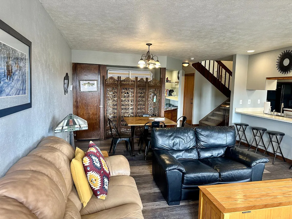 Property Photo - 35 Promontory Dr #2