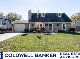 3307 Valleywood Dr, Manhattan, KS 66502