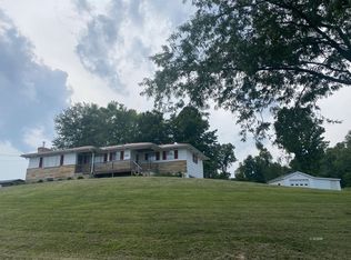 4380 Grandview Dr, Albany, OH 45710