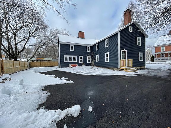 3 Portsmouth Ave, Exeter, NH 03833 | Zillow