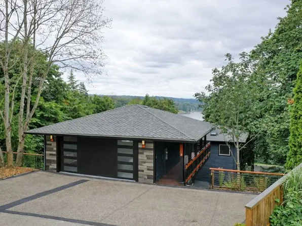 2010 Maple Ter, West Linn, OR 97068