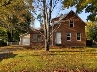 84 Russell Rd, Skowhegan, ME 04976